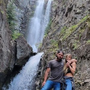 Meet your Posher, Tori